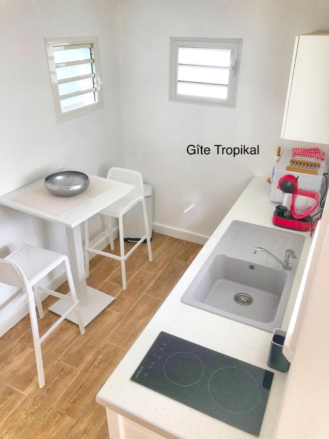 Residence O Coeur De Deshaies Appartements Exotik Et Tropikal 외부 사진
